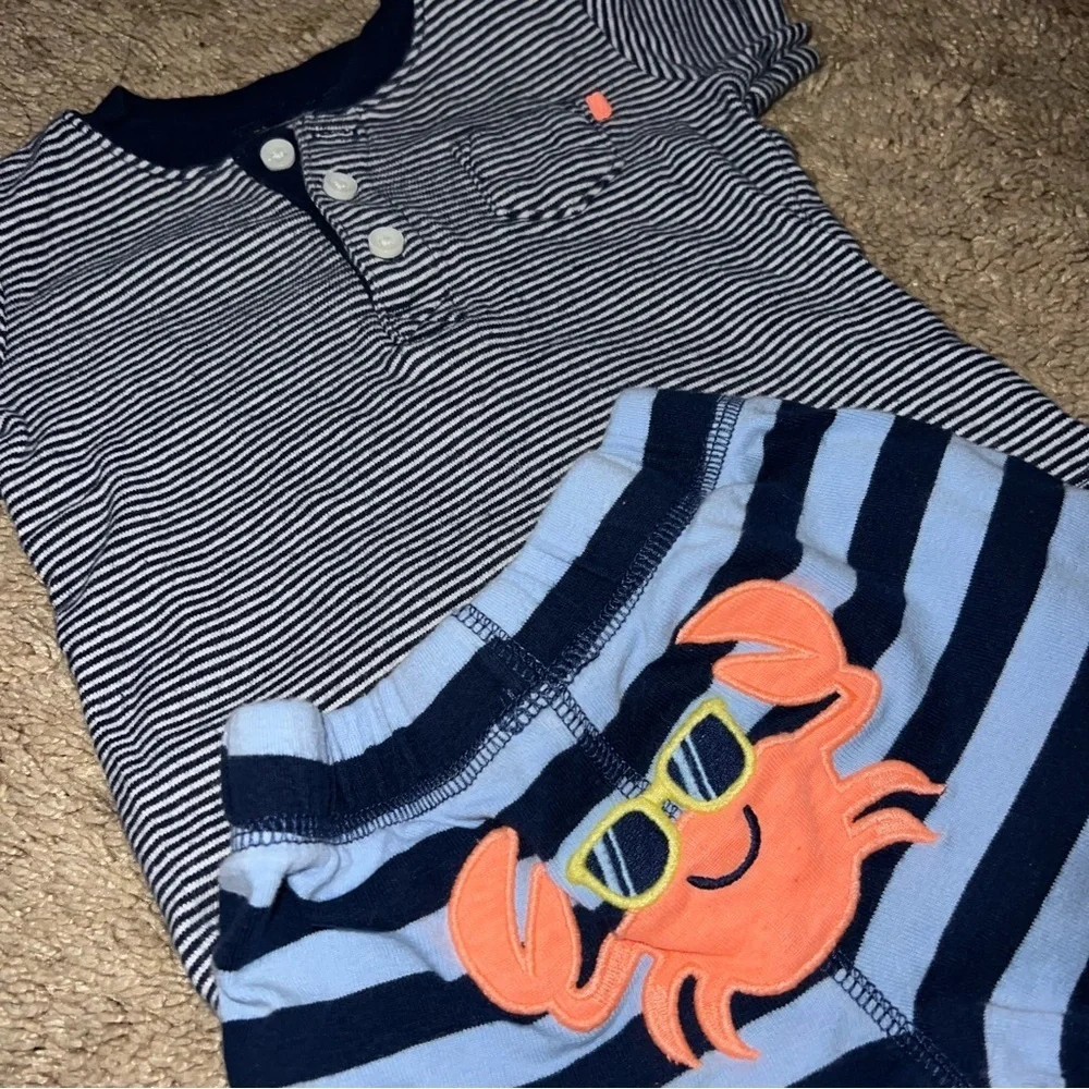 Carter’s Baby Boy 2 Piece Bundle Combo Crab Shorts & Striped Shirt 9-12 Months